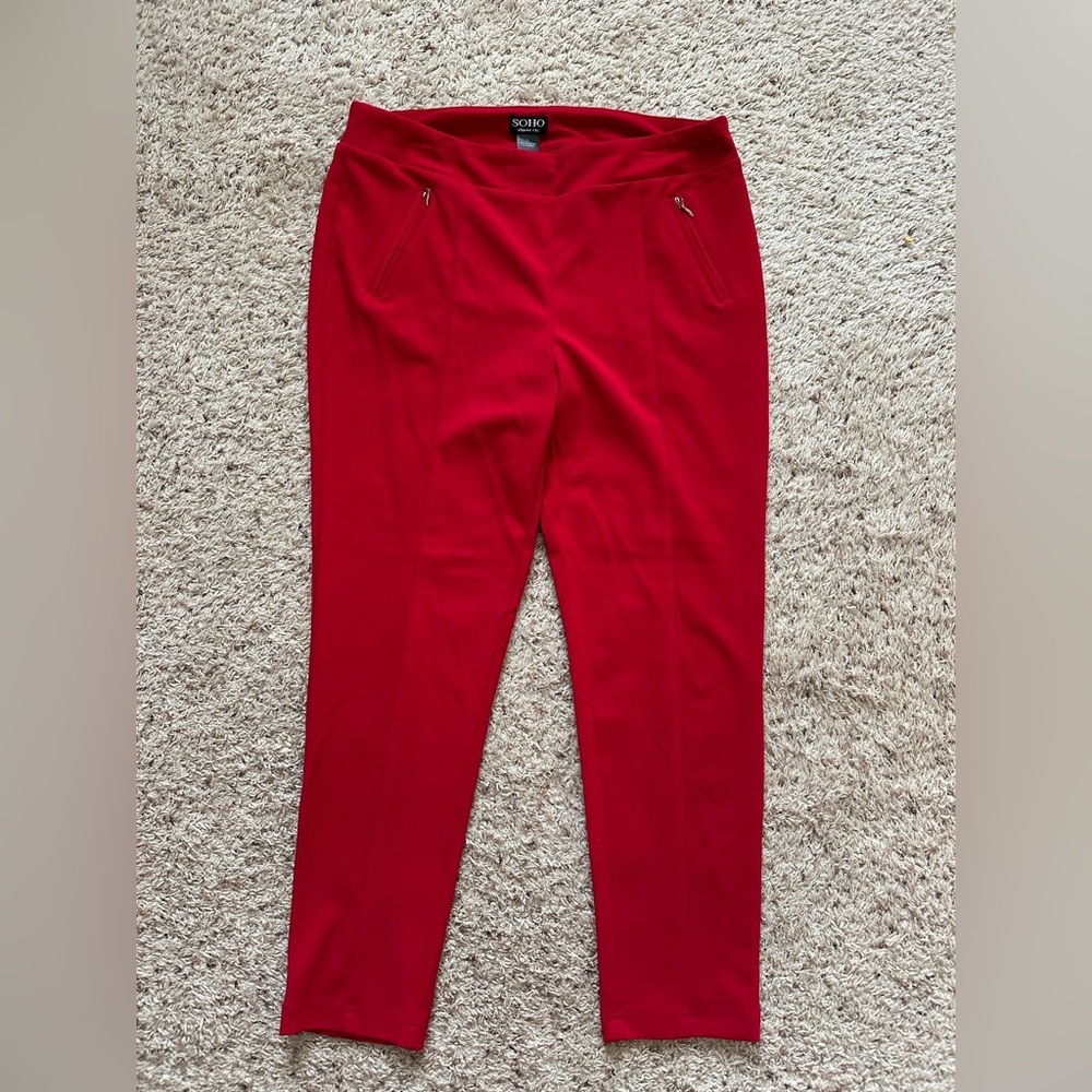SOHO Women's Pants Size Large Red Dress Stretch Pants Pull On Zip Pockets